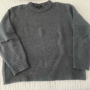 Amiana Dark Gray Crewneck Sweater